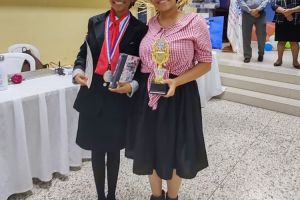 Estudiantes del IPL avanzan a la etapa  nacional de la Olimpiada de FIHR
