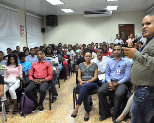 IEESL da bienvenida a estudiantes de cuatrimestre septiembre-diciembre